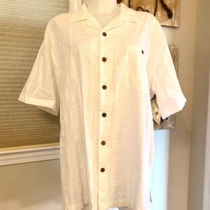 Men’s XL Island Shores Button Up